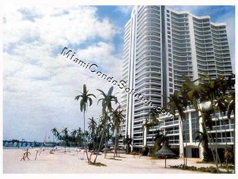 Sands Pointe, Sunny Isles Beach