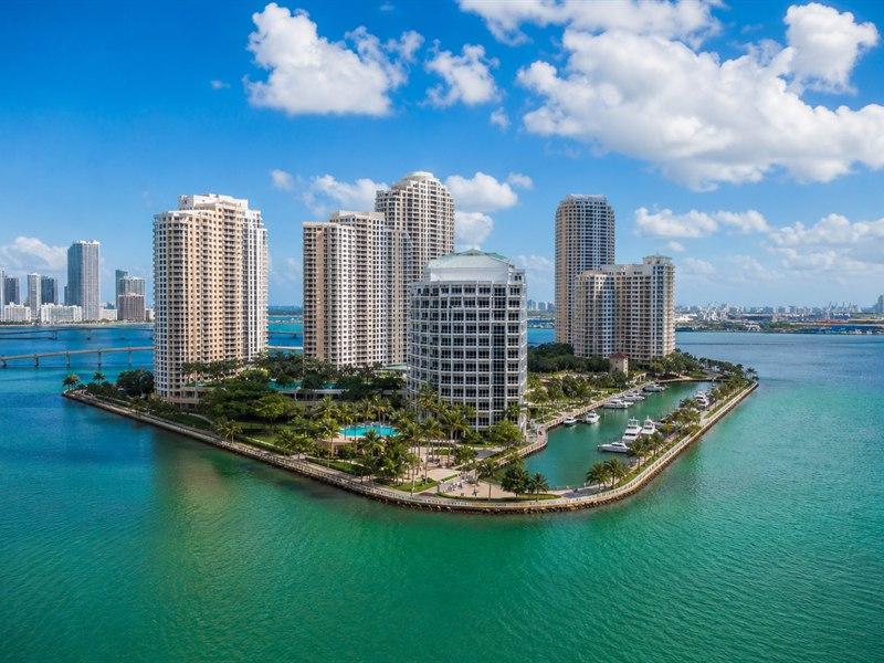 Apartments for rent in Brickell Key